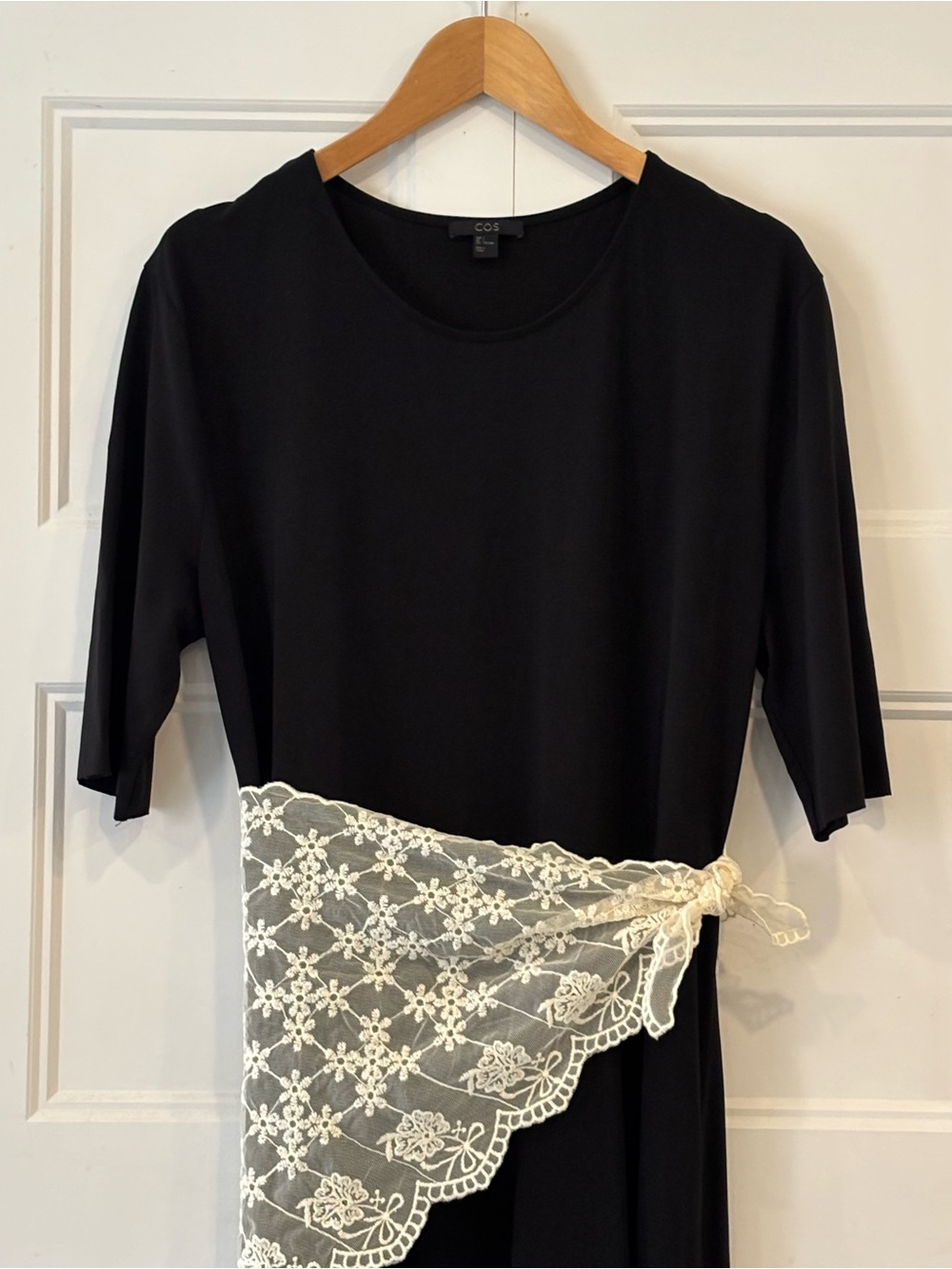 COS Black Midi Dress Shirt with Ivory Lace Sash Accent size Large
